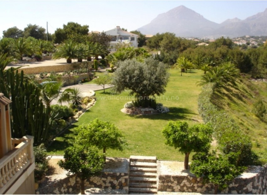 Hus / Villa i L'Alfás del Pi Centro