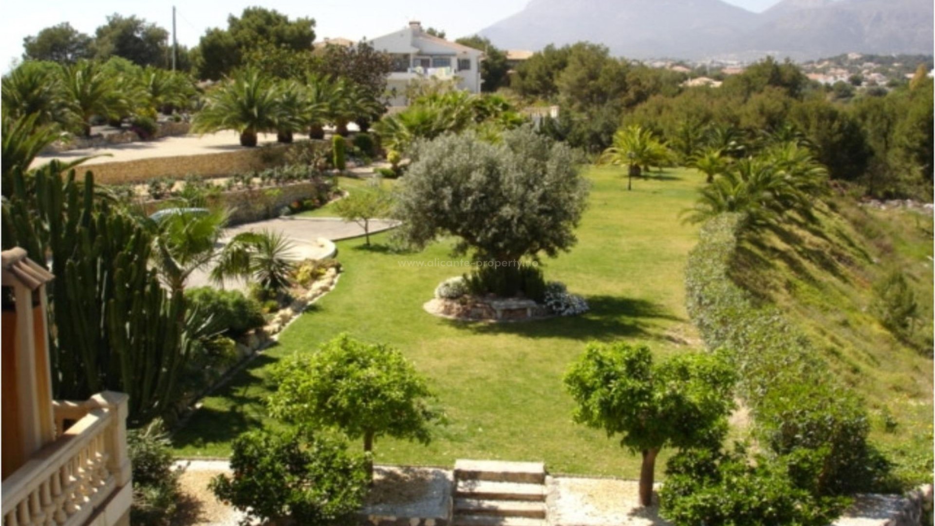 Hus / Villa i L'Alfás del Pi Centro