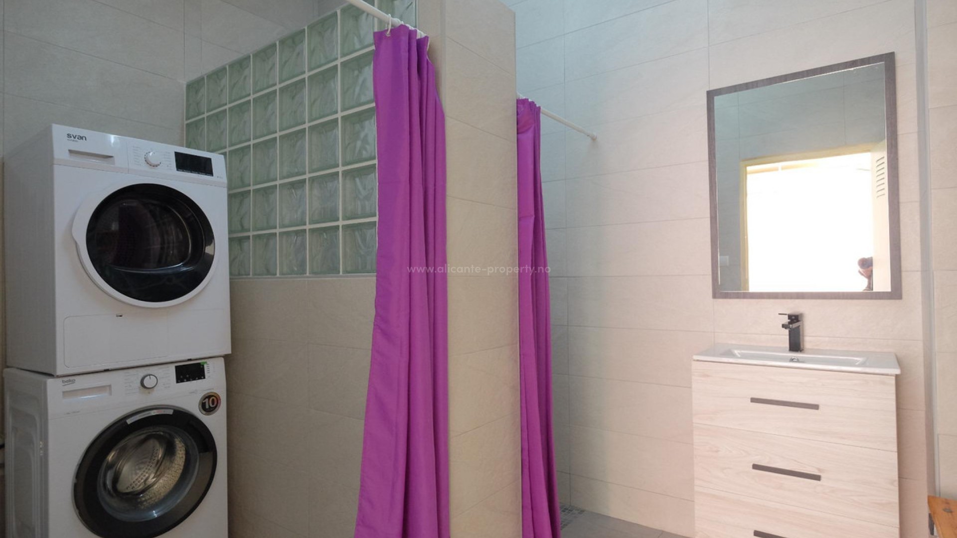 Hus / Villa i la Canuta