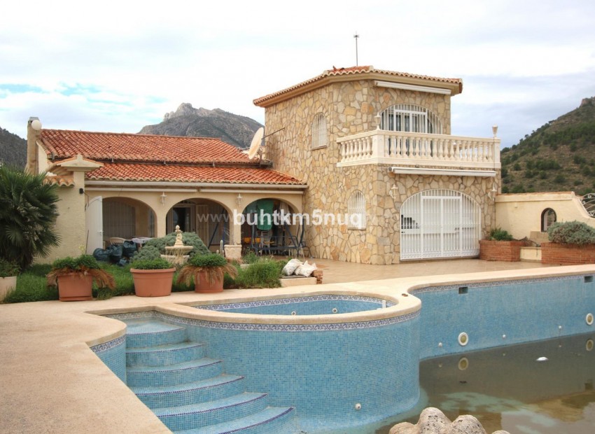 Hus / Villa i la Canuta