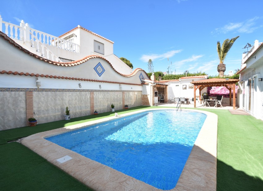 Hus / Villa i La Fiesta I