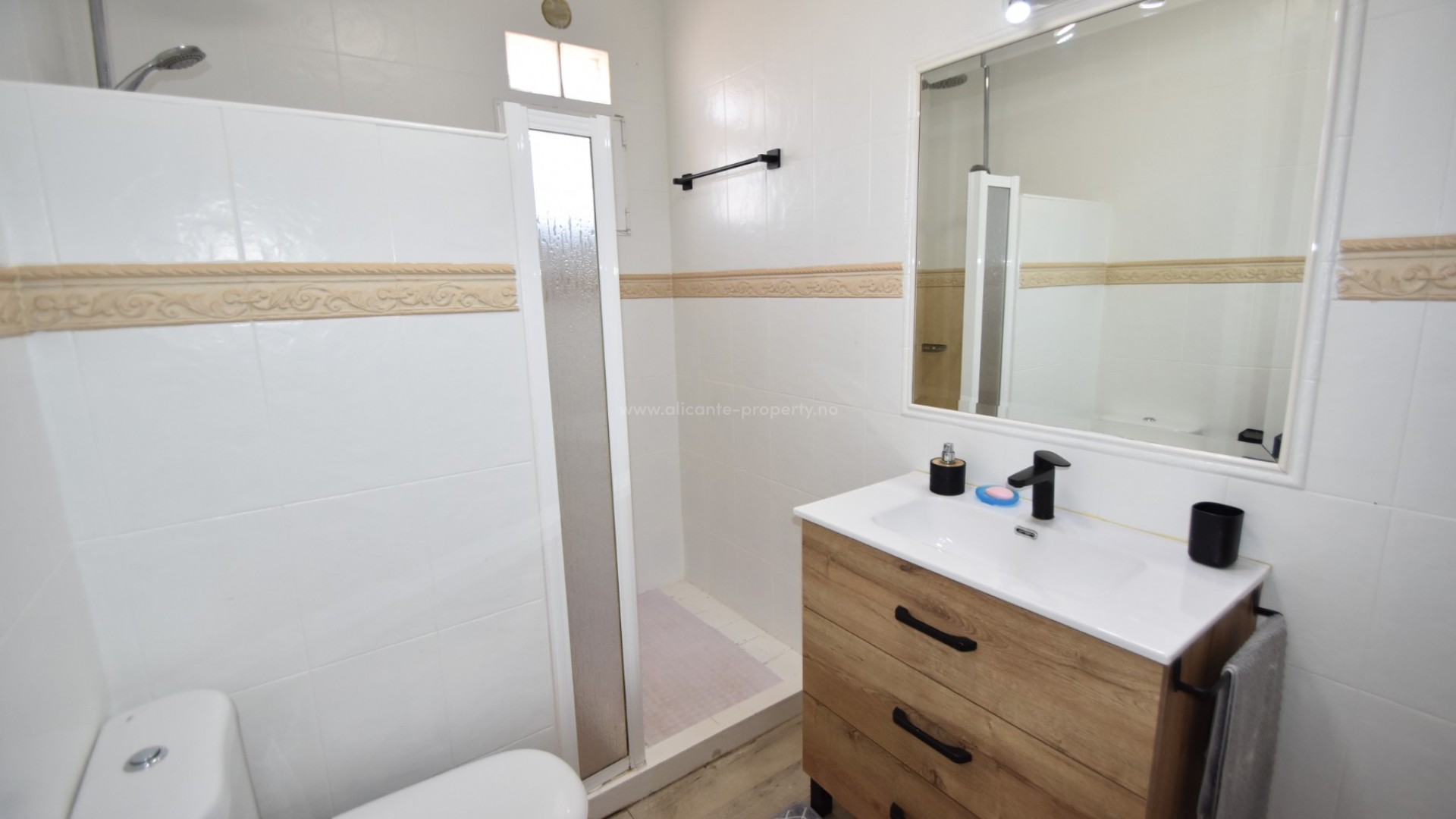 Hus / Villa i La Fiesta I