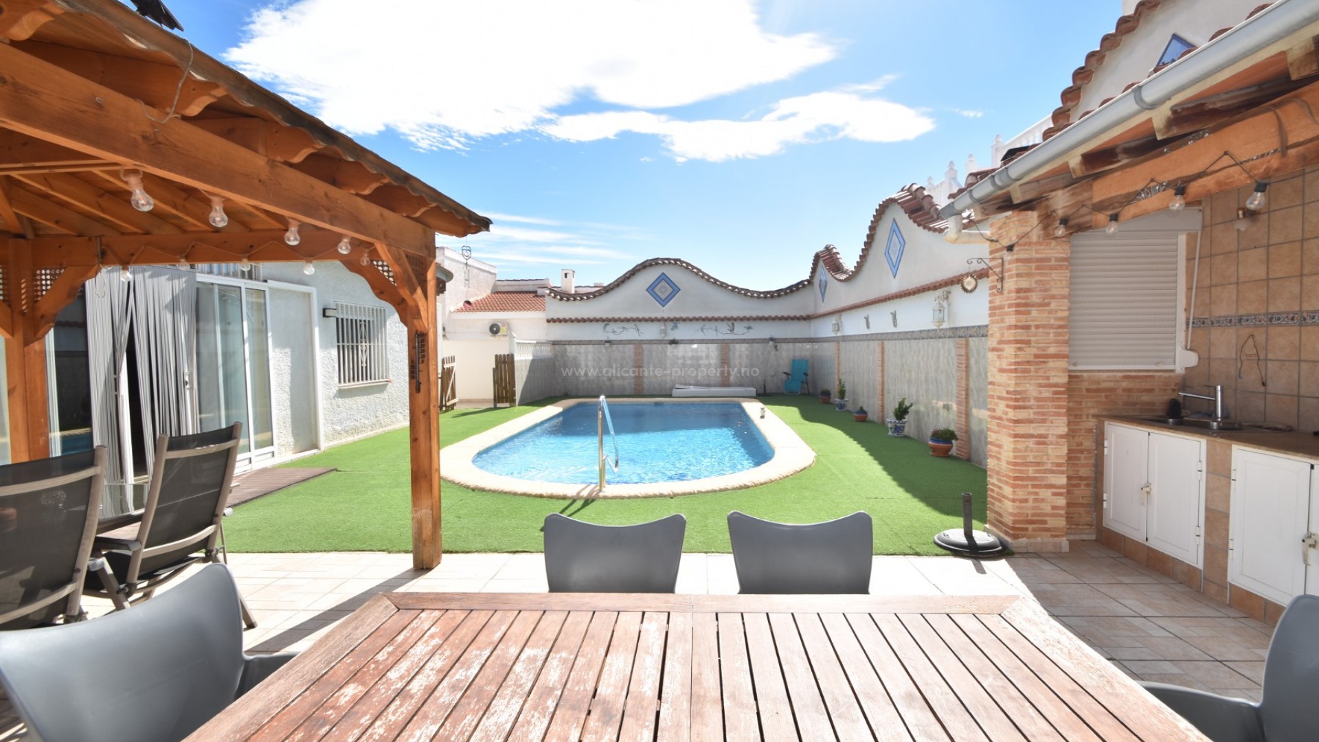 Hus / Villa i La Fiesta I