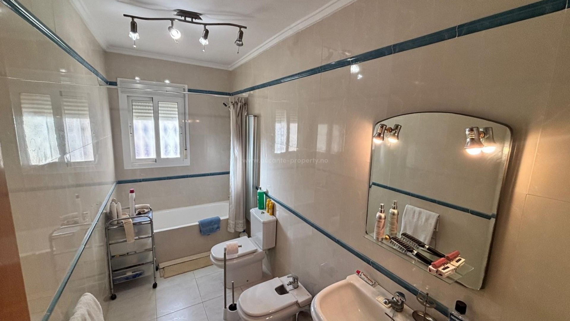 Hus / Villa i La Fiesta