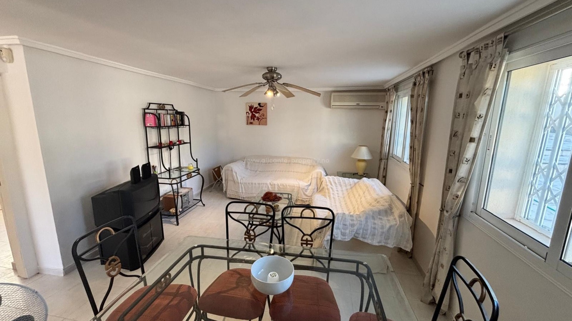 Hus / Villa i La Fiesta