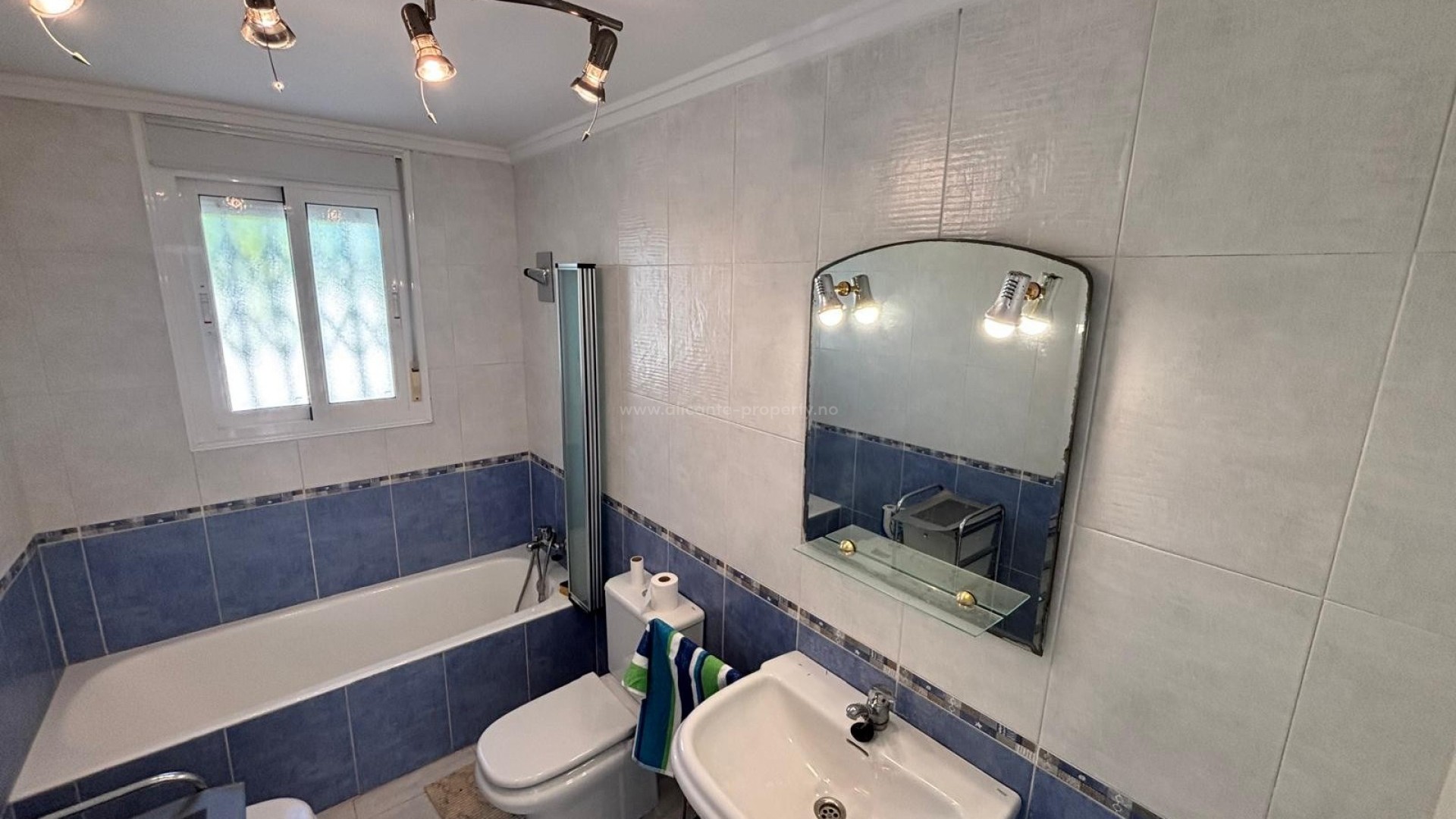 Hus / Villa i La Fiesta