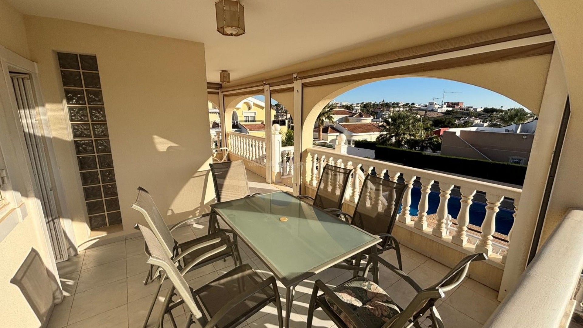 Hus / Villa i La Fiesta