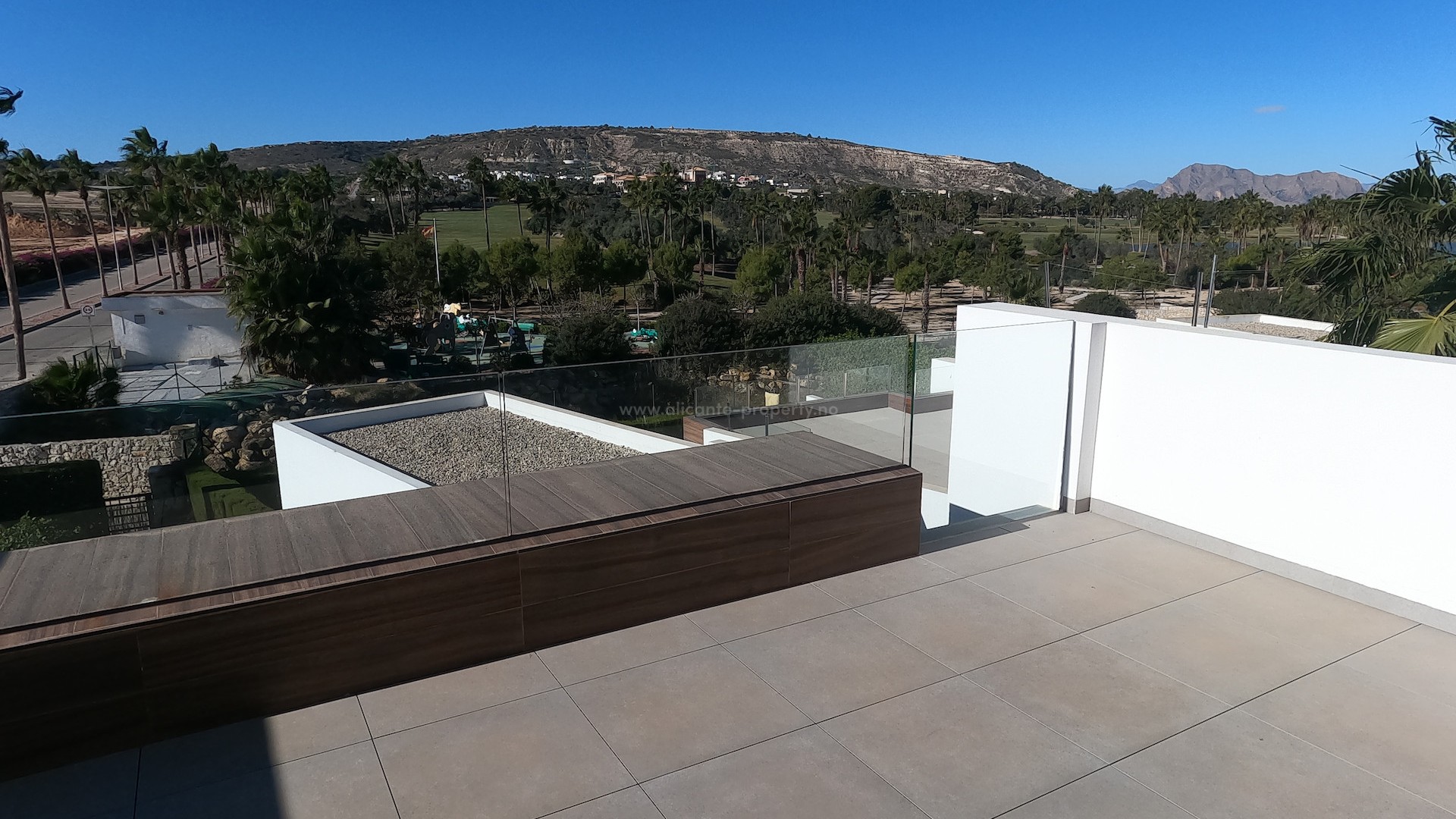 Hus / Villa i La finca Golf