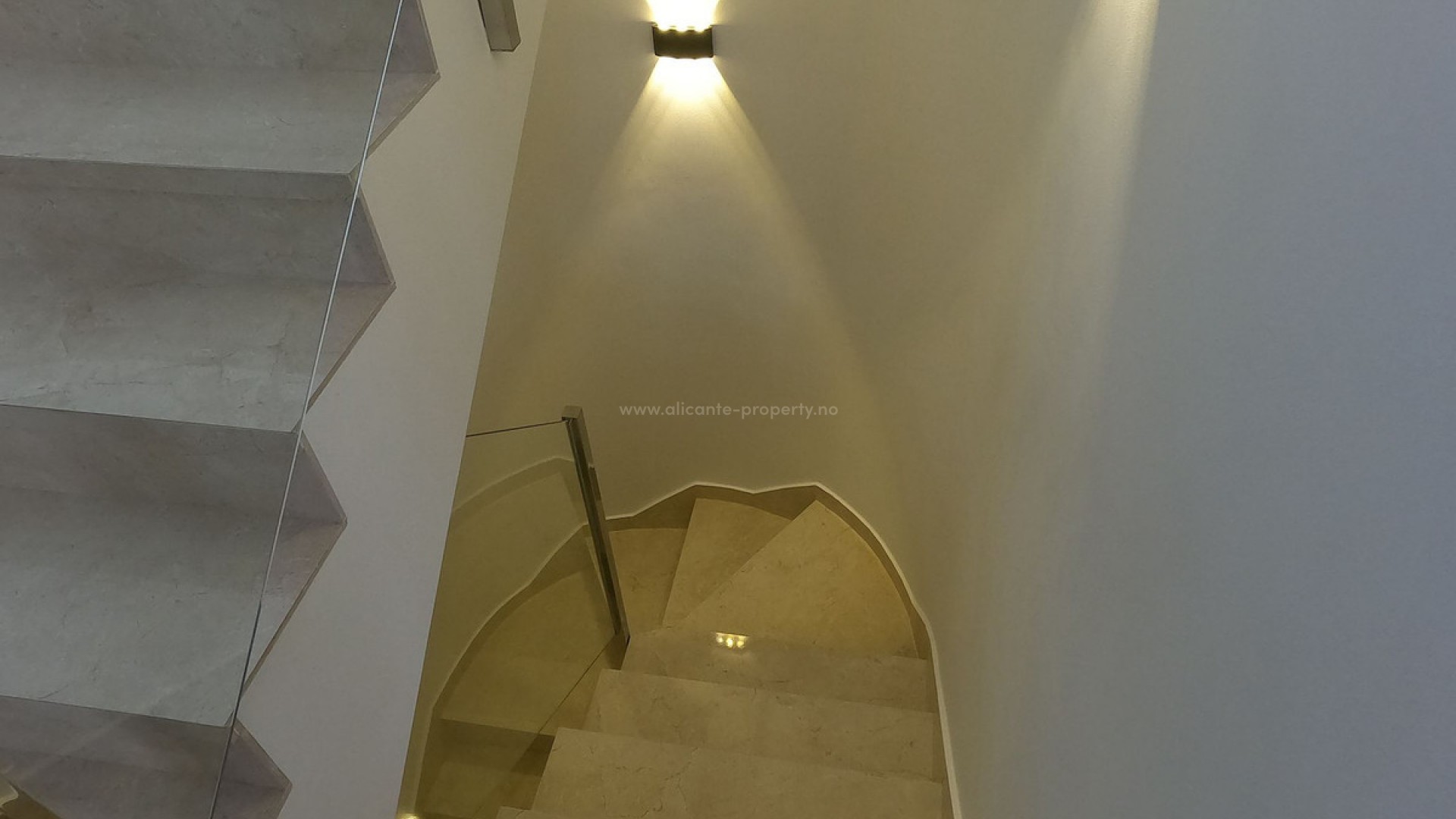 Hus / Villa i La finca Golf