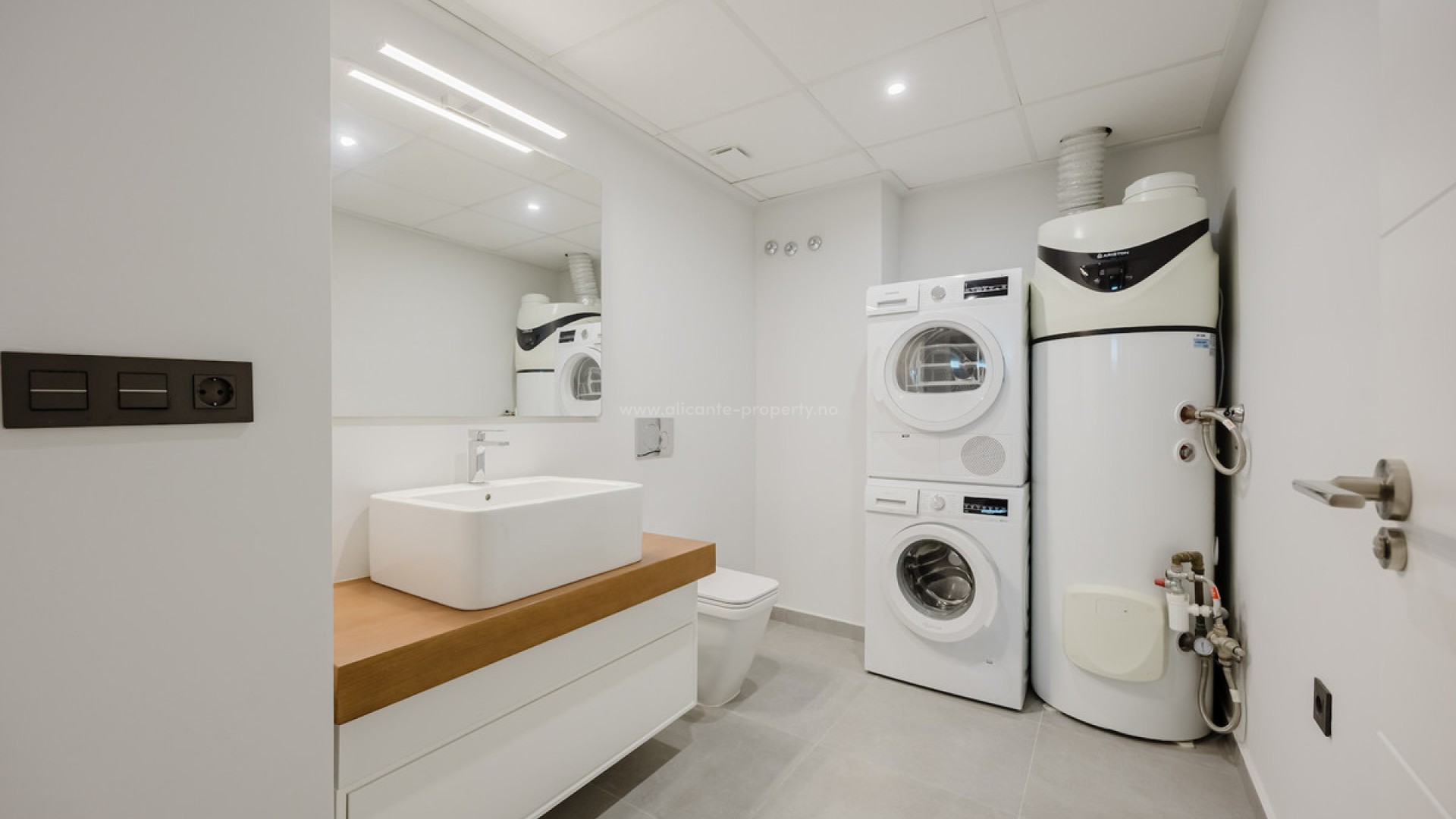 Hus / Villa i La finca Golf