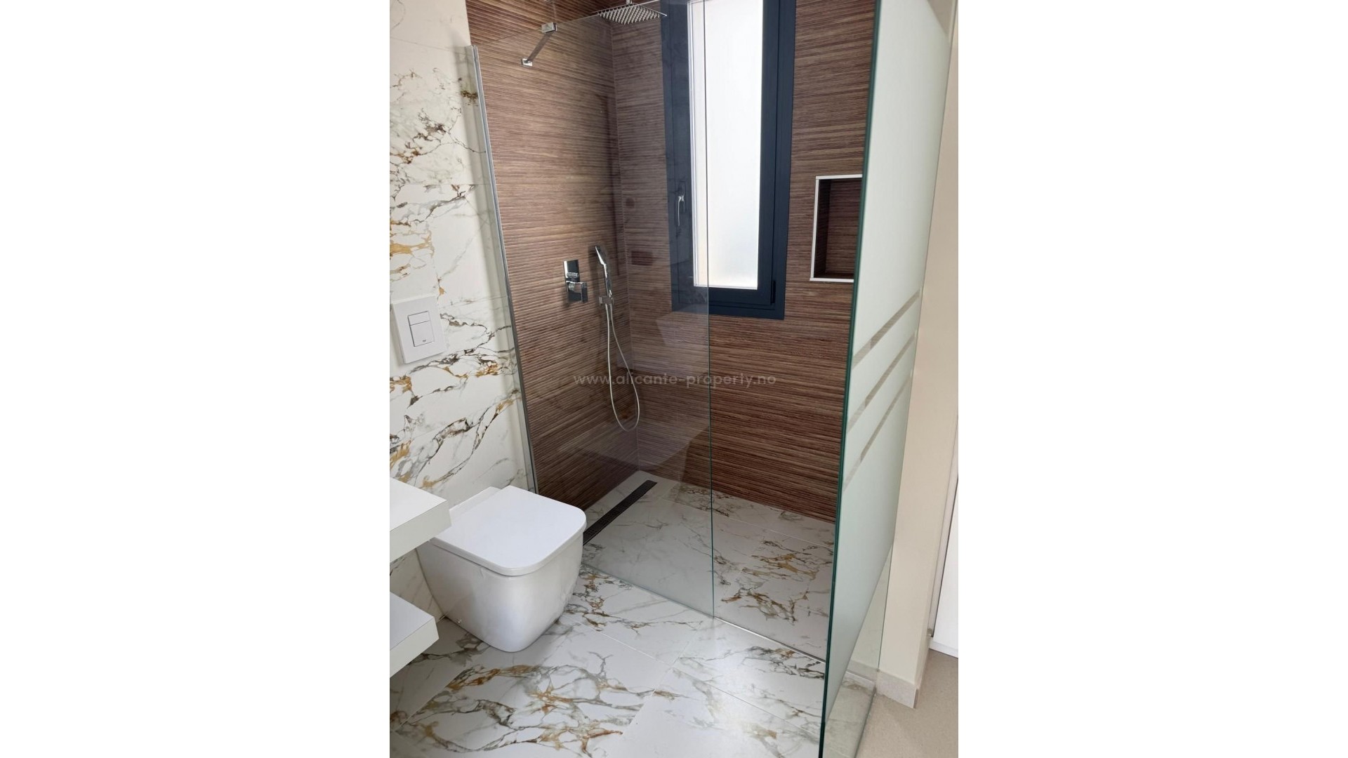 Hus / Villa i La finca Golf