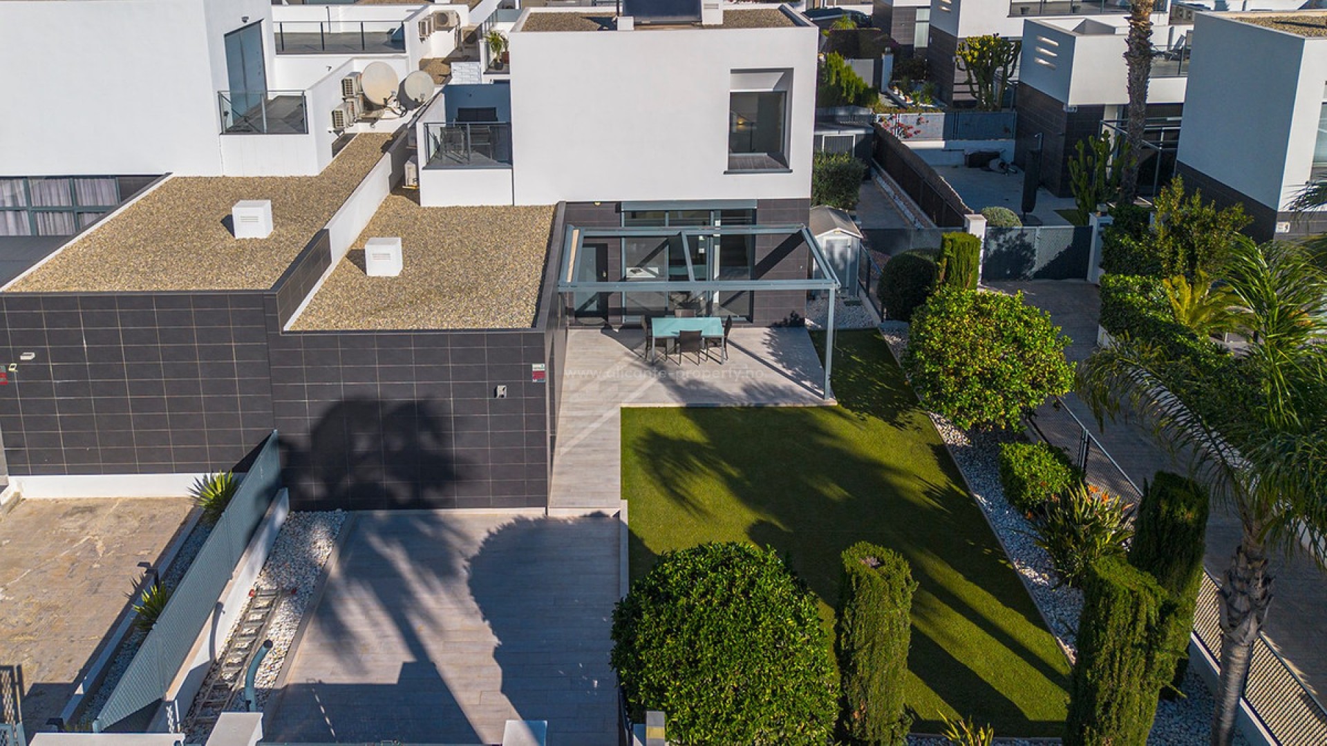 Hus / Villa i La finca Golf