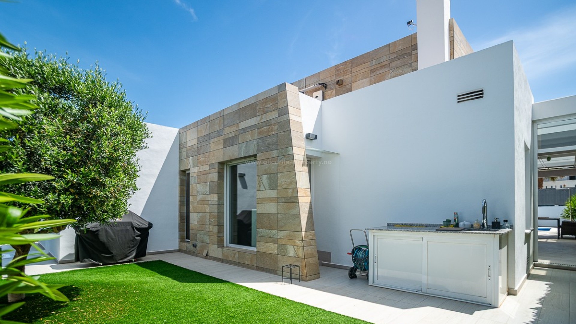 Hus / Villa i La finca Golf