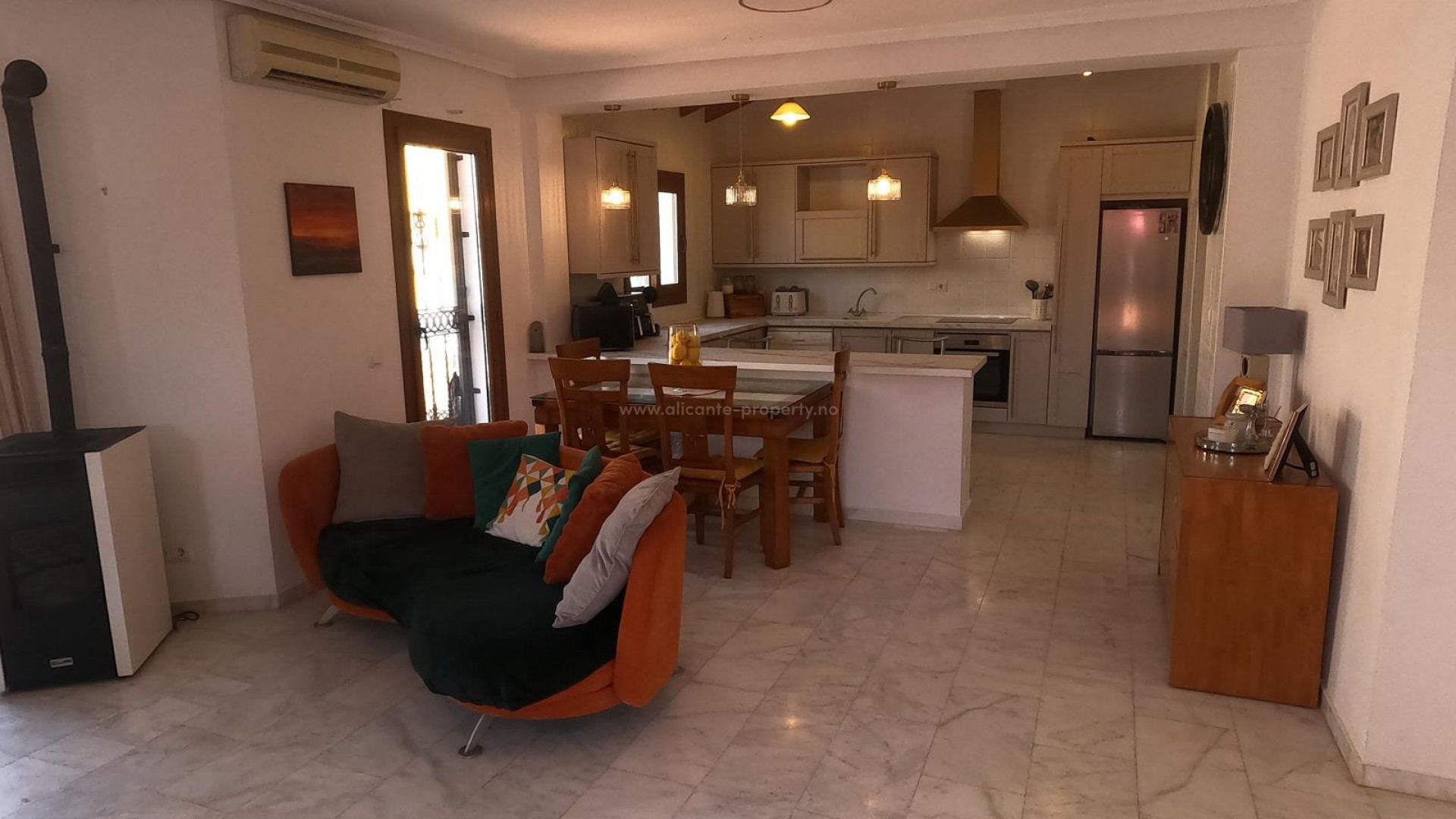Hus / Villa i La finca Golf