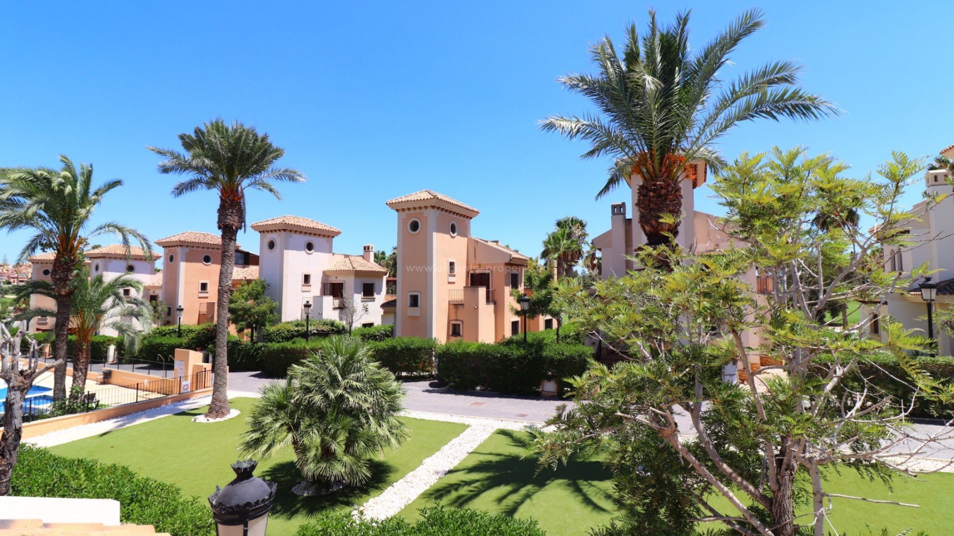 Hus / Villa i La finca Golf