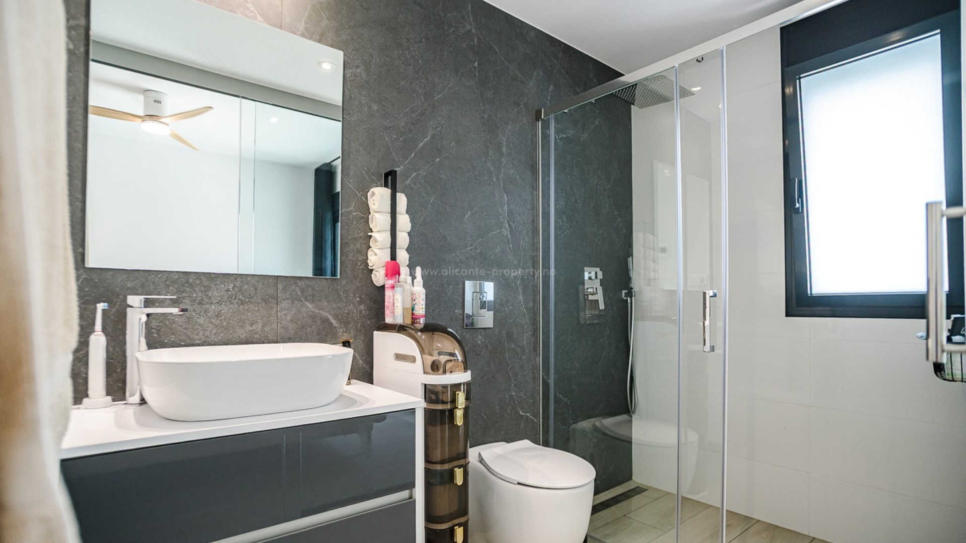 Hus / Villa i La finca Golf