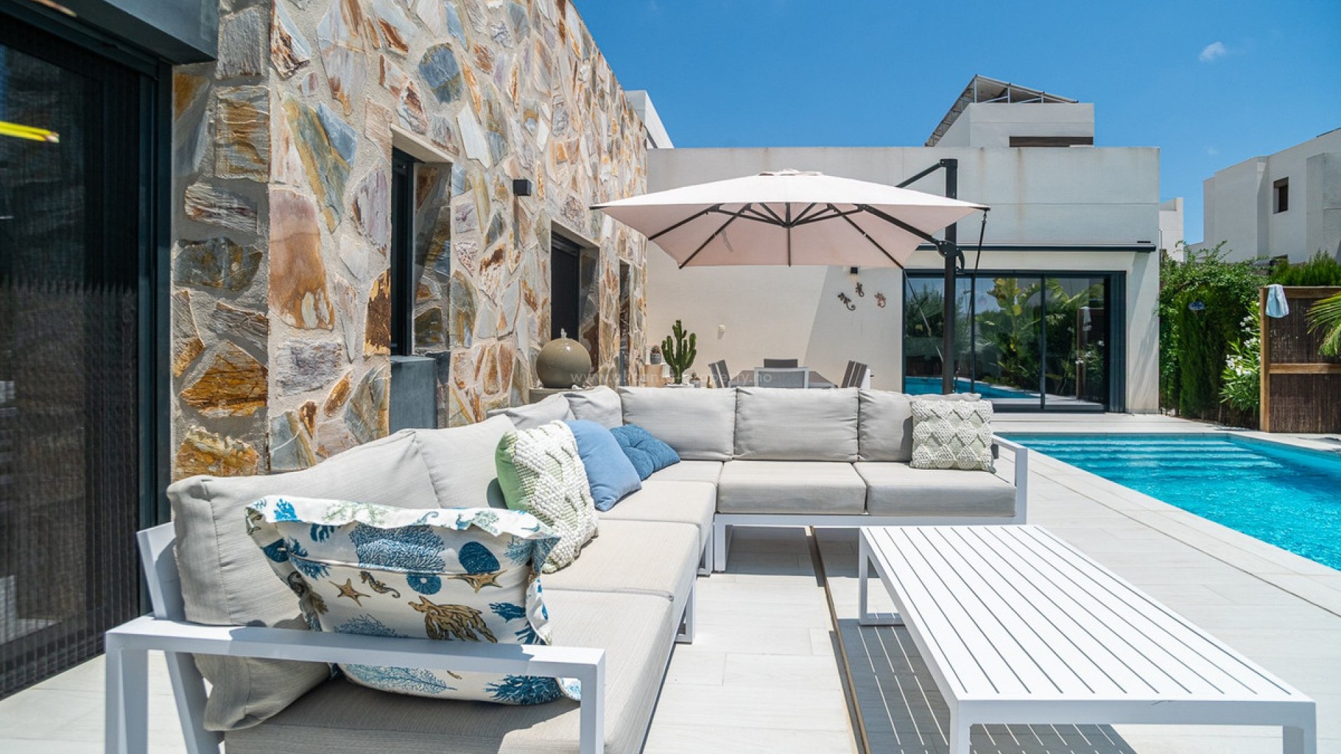 Hus / Villa i La finca Golf