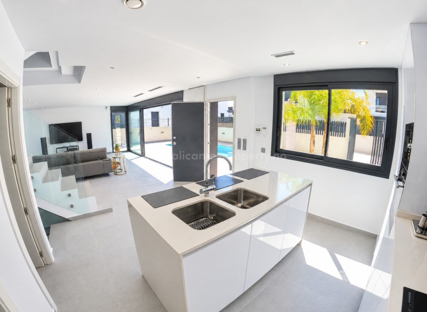 Hus / Villa i La finca Golf