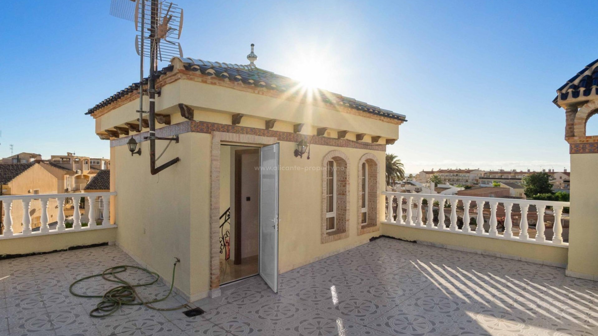 Hus / Villa i La Florida