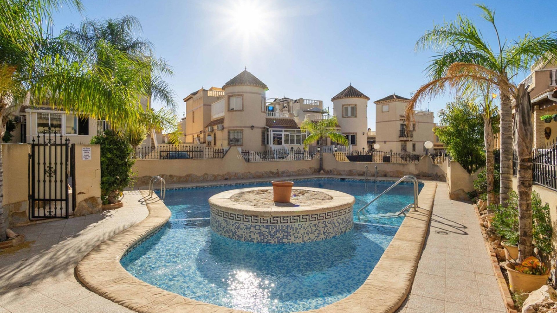 Hus / Villa i La Florida