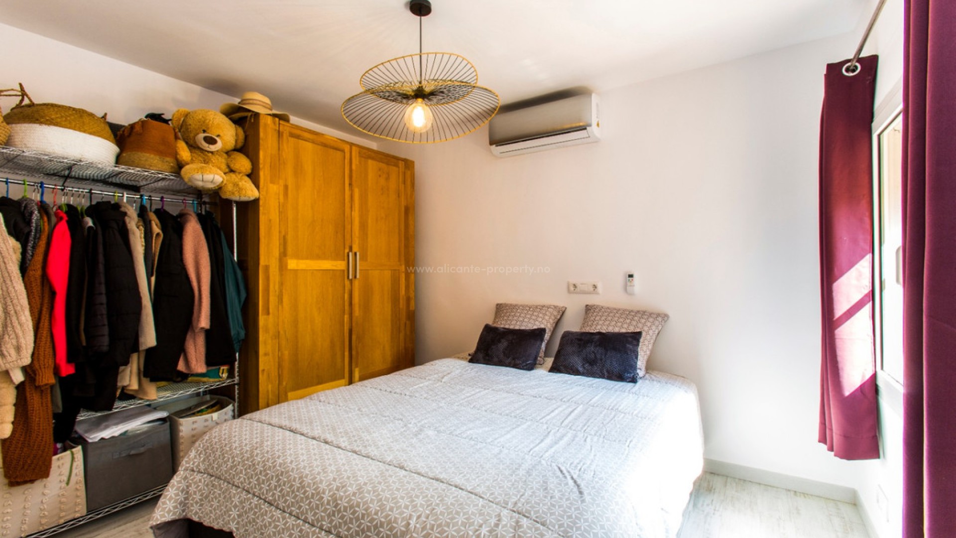 Hus / Villa i La Fustera