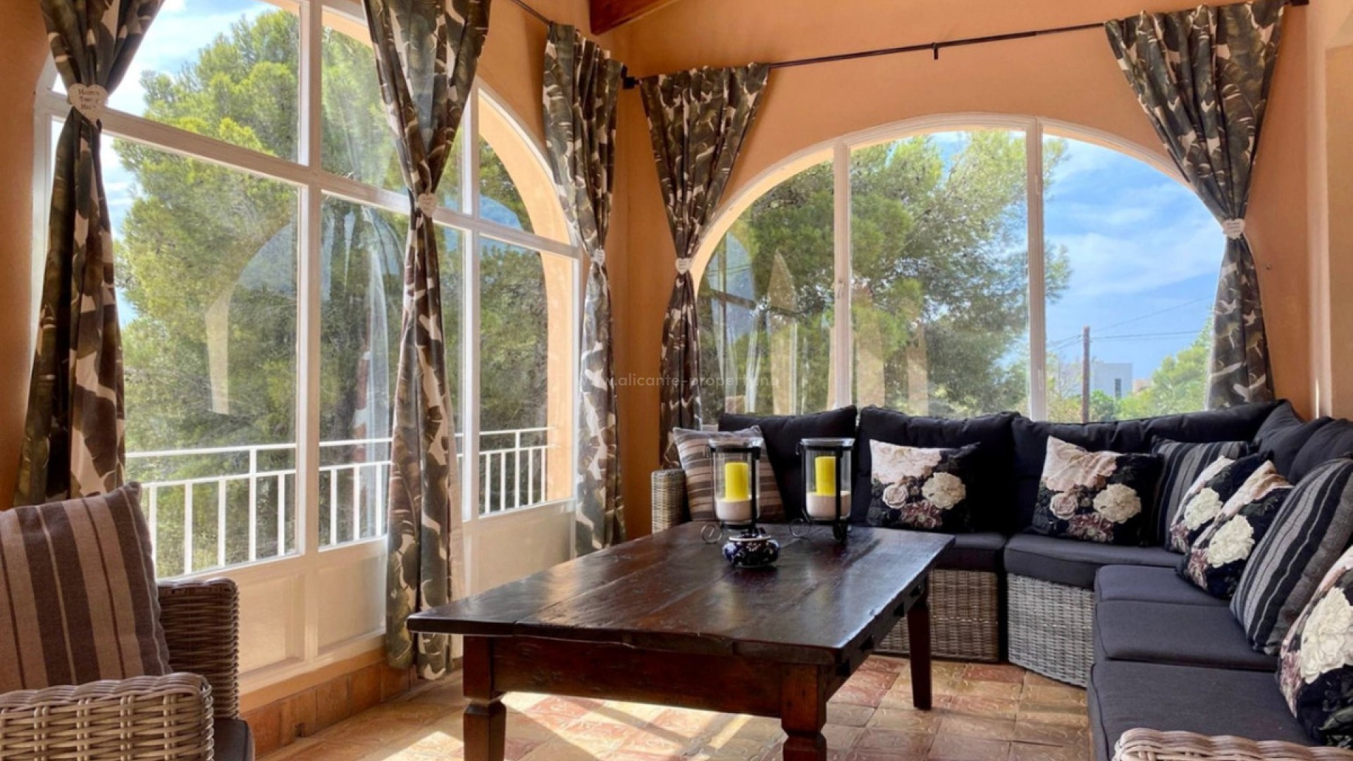 Hus / Villa i La Fustera
