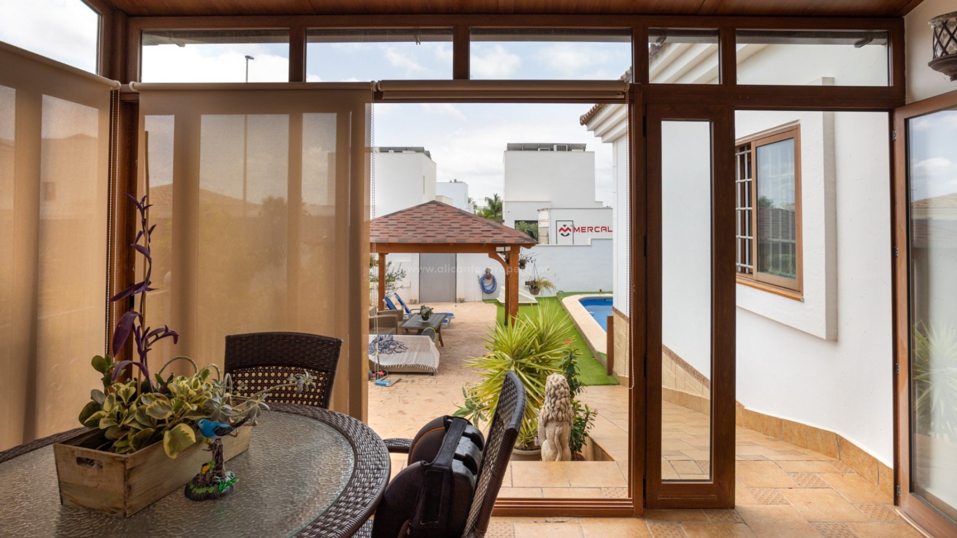 Hus / Villa i La Herrada