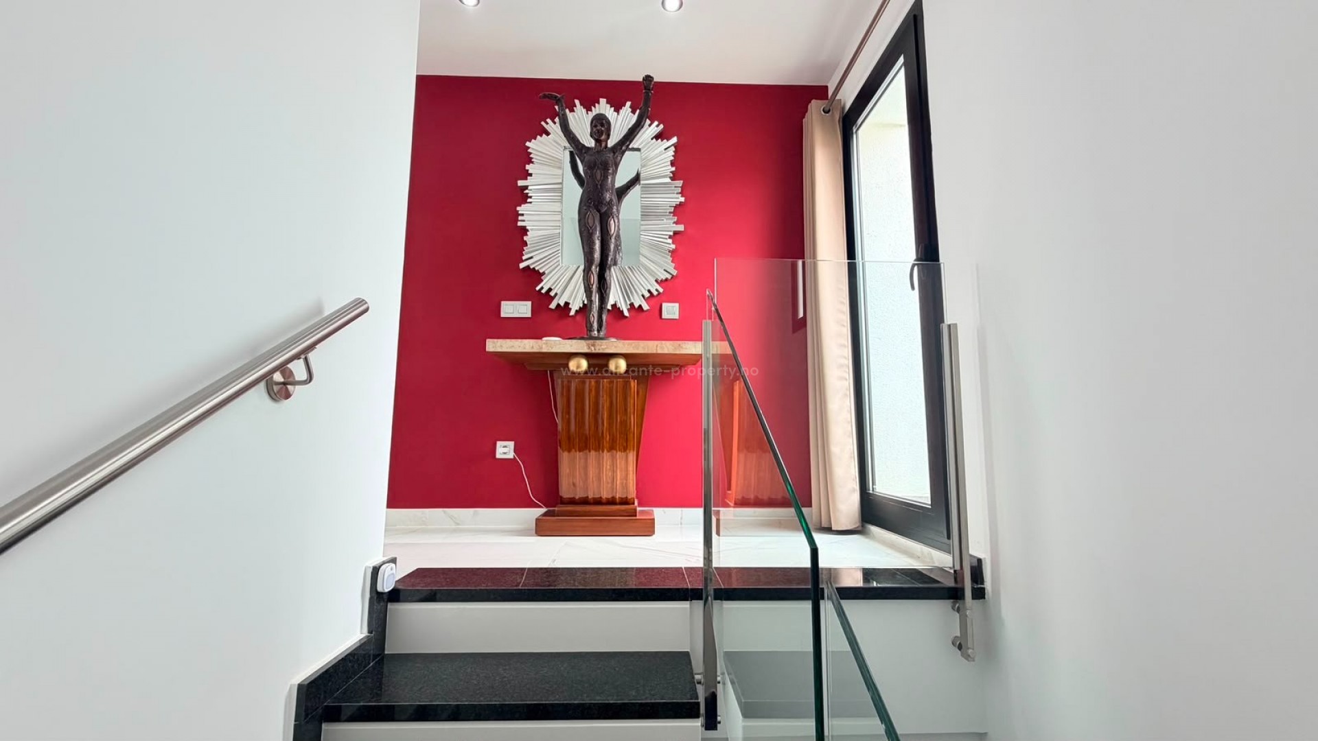 Hus / Villa i La Herrada