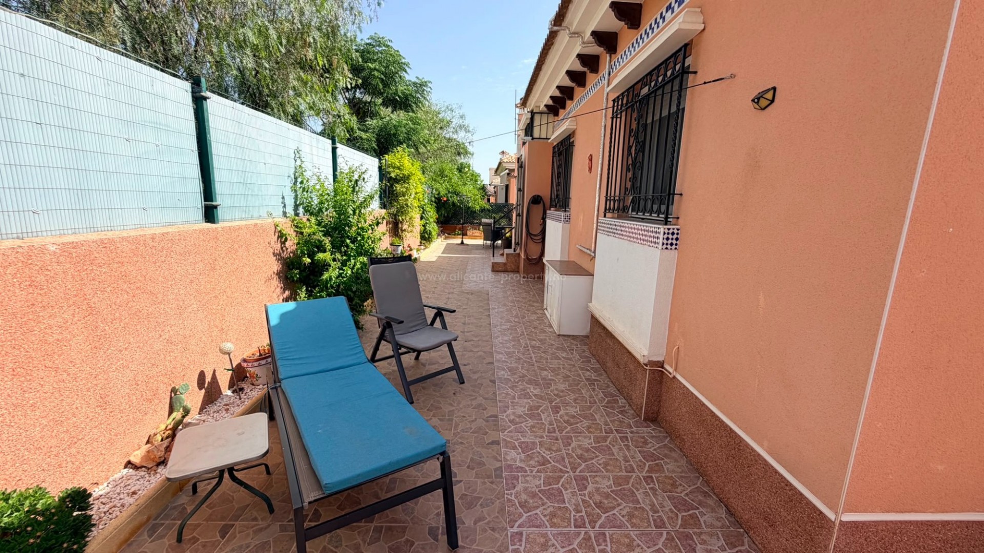Hus / Villa i La Herrada