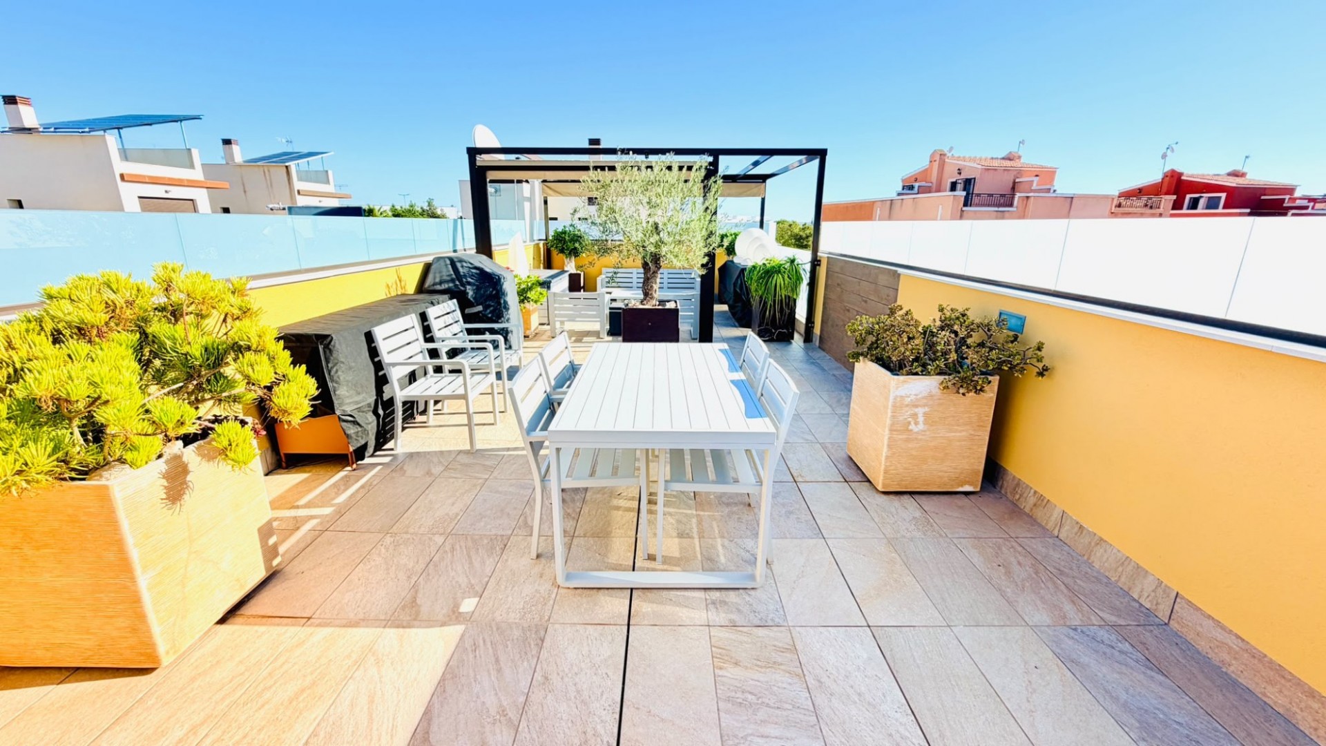 Hus / Villa i La Herrada