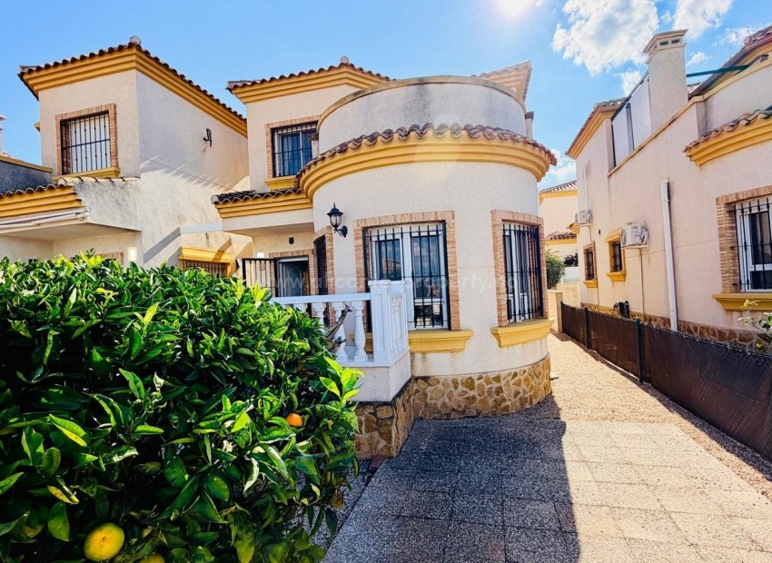 Hus / Villa i La Herrada
