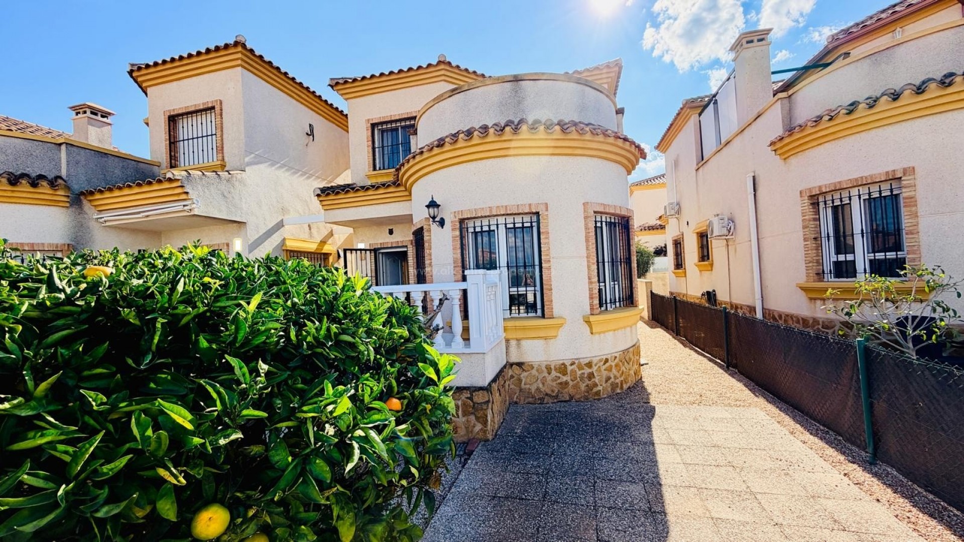 Hus / Villa i La Herrada