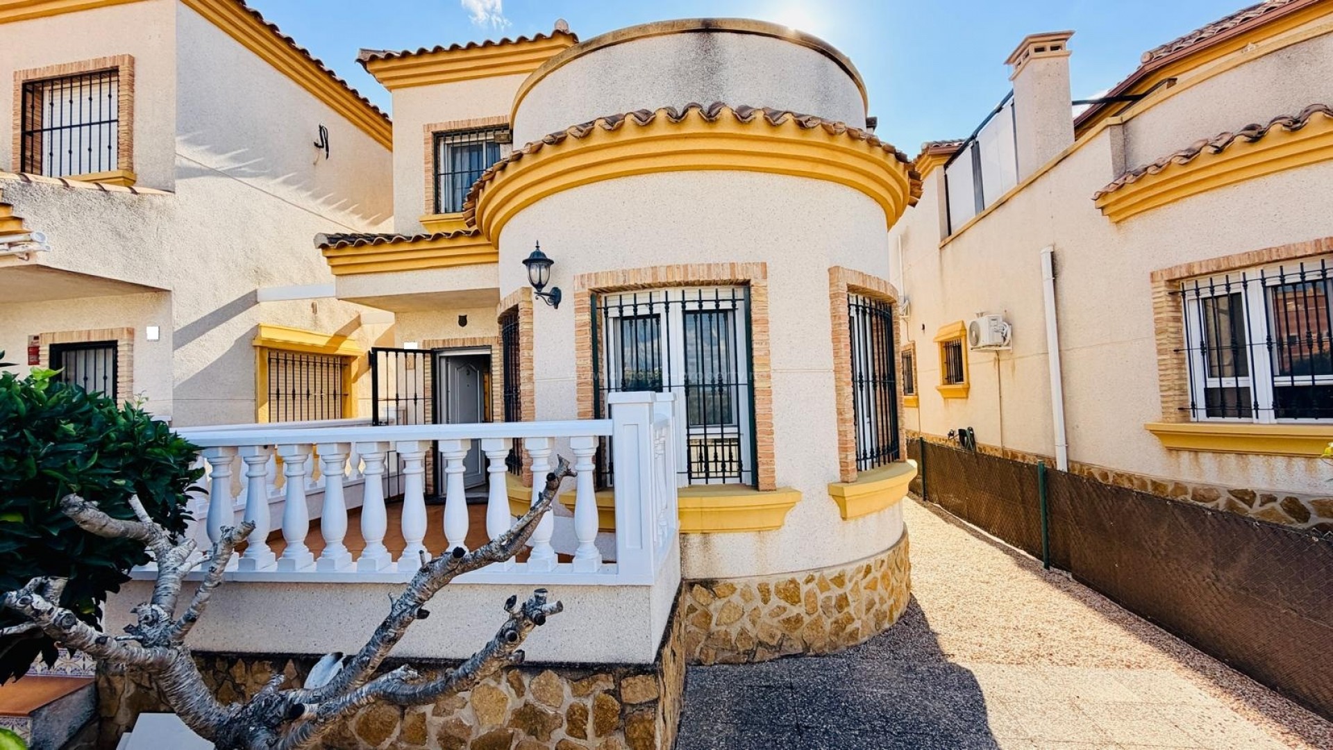 Hus / Villa i La Herrada