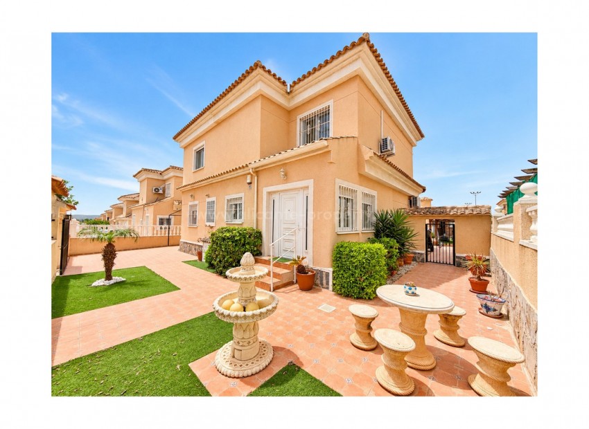 Hus / Villa i La Marina