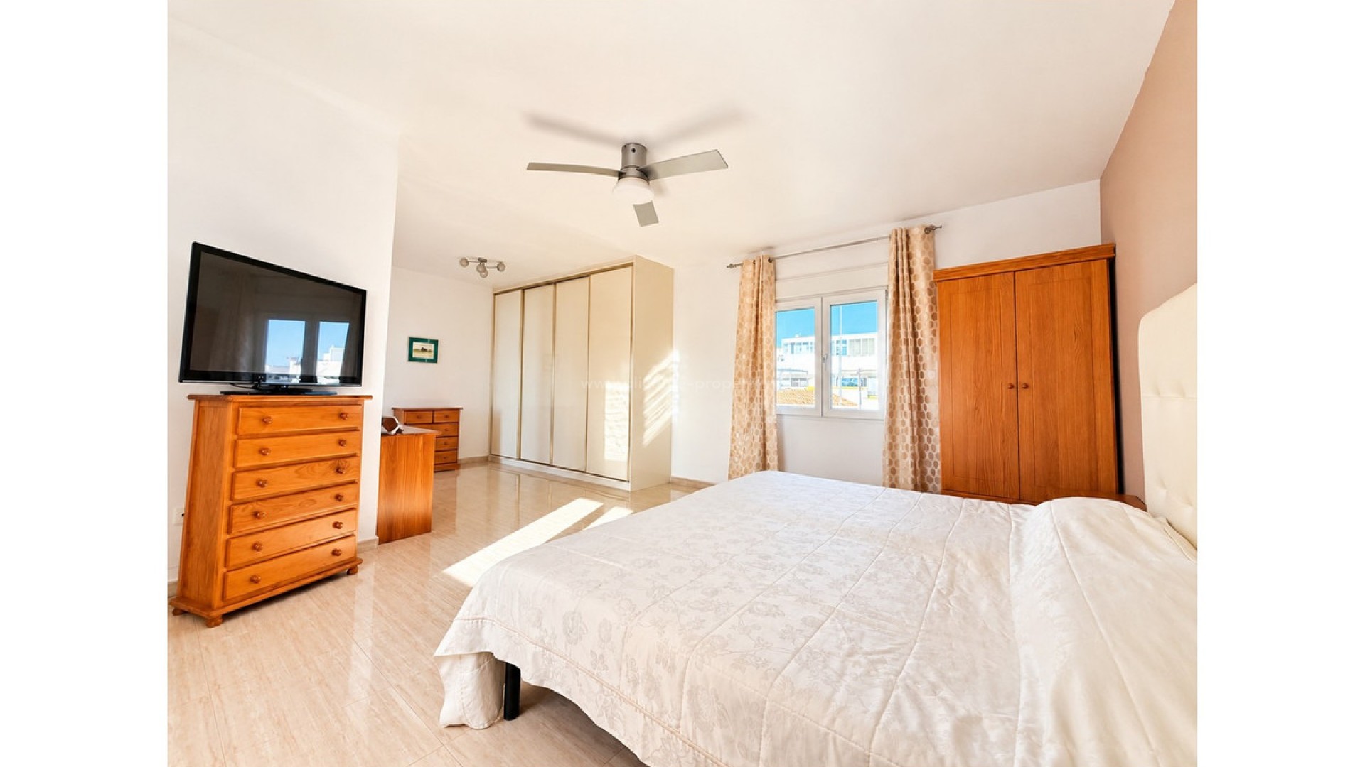 Hus / Villa i La Marina