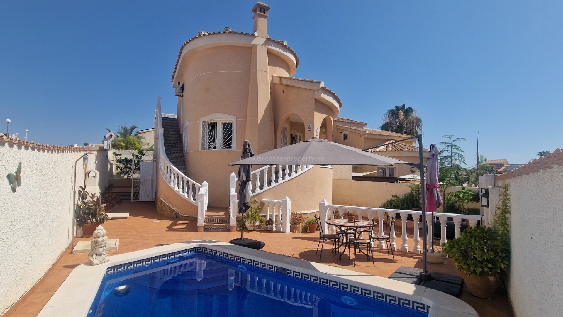 Hus / Villa i La Marquesa