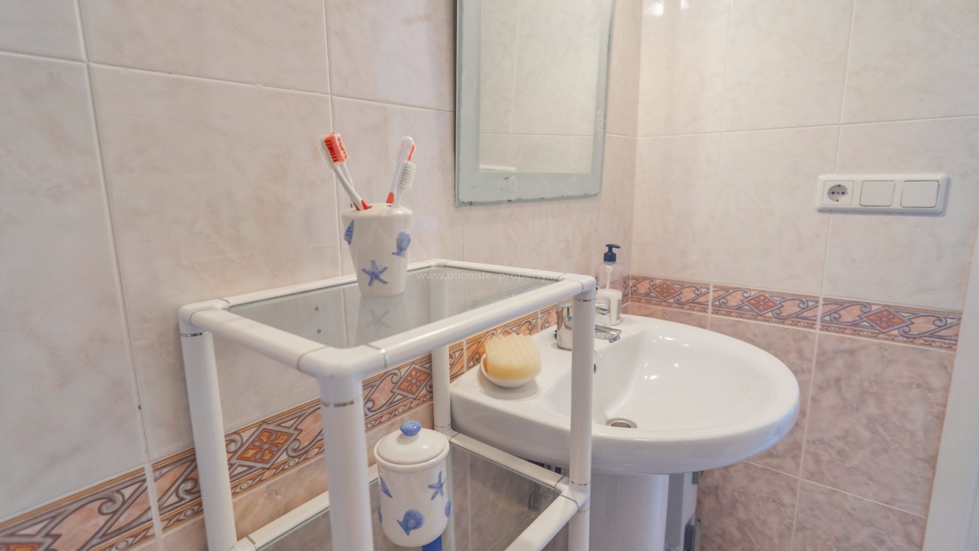 Hus / Villa i La Marquesa