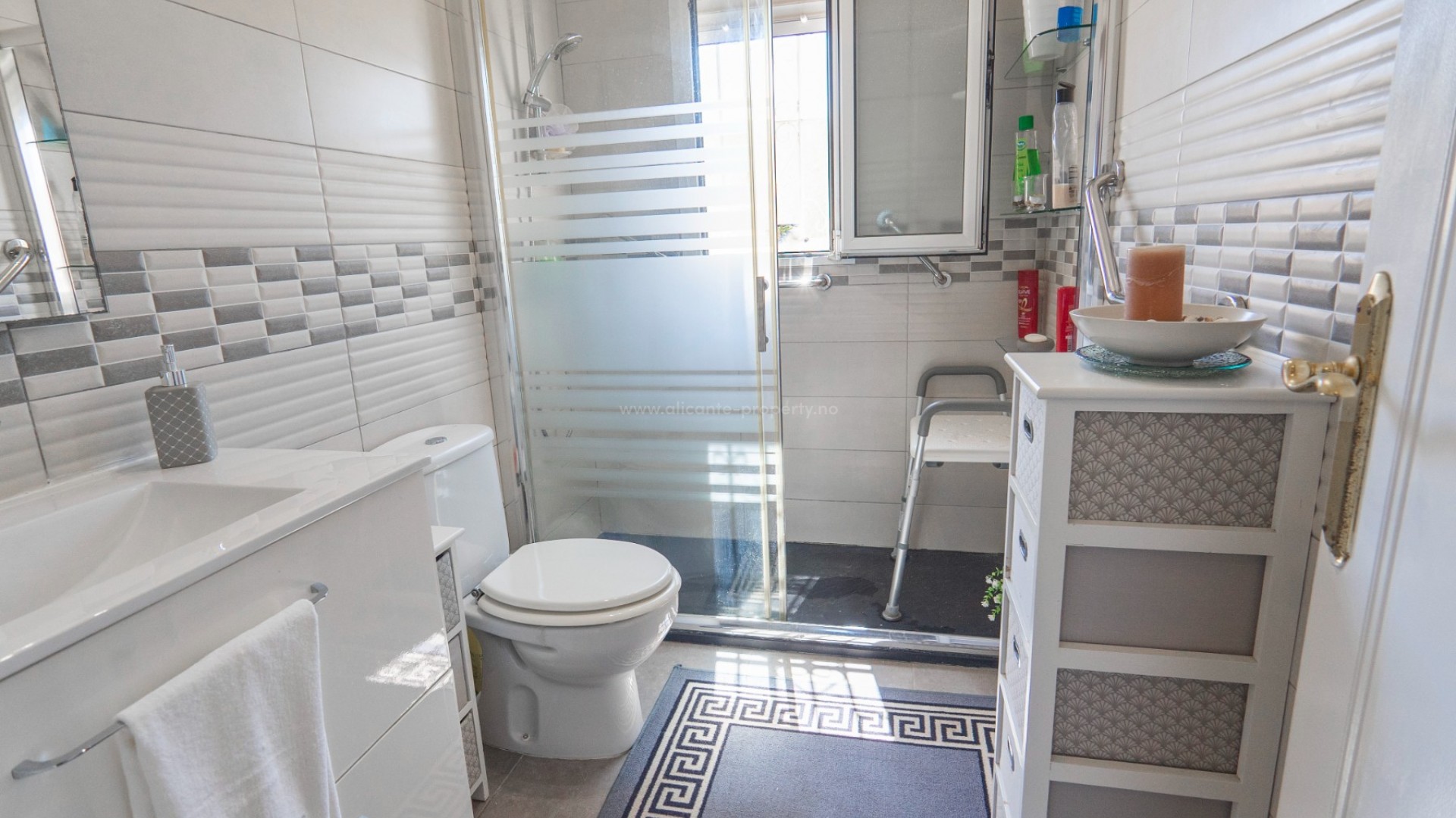 Hus / Villa i La Marquesa