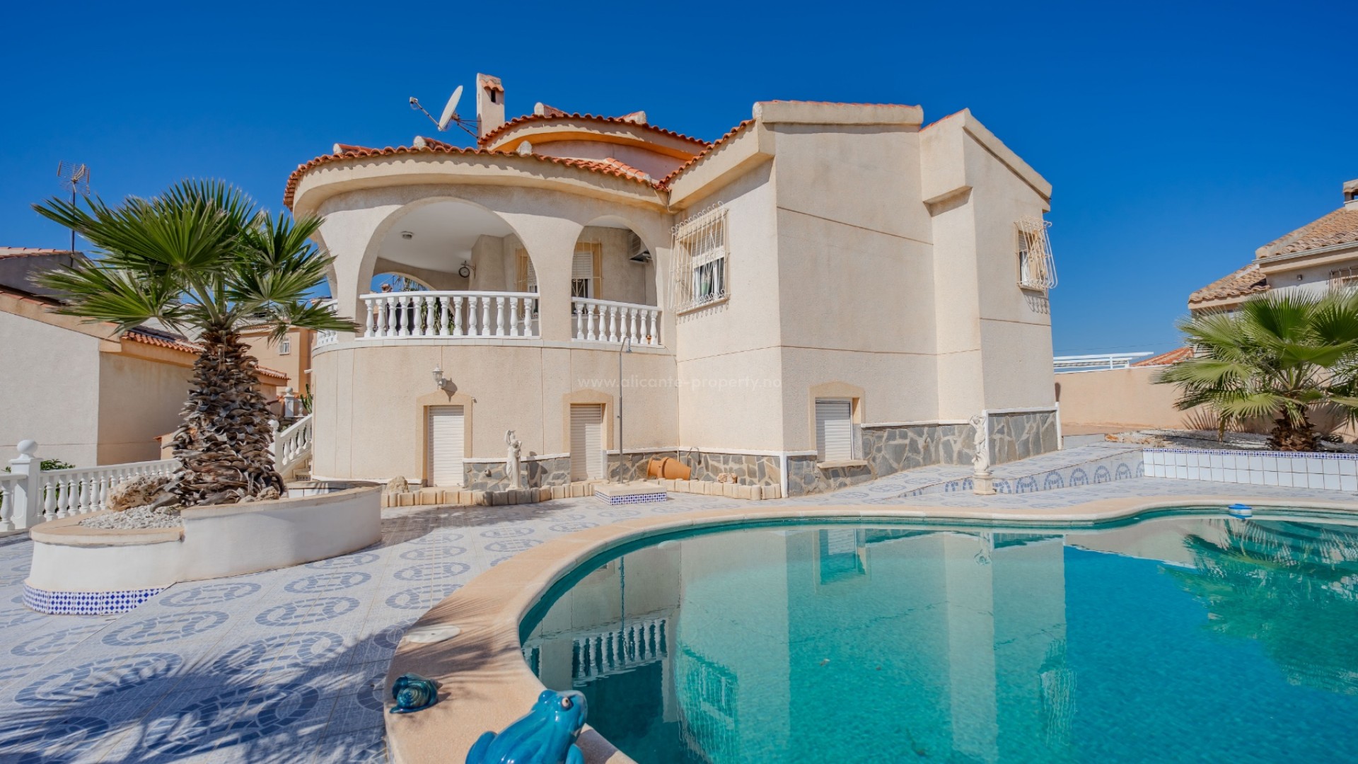 Hus / Villa i La Marquesa