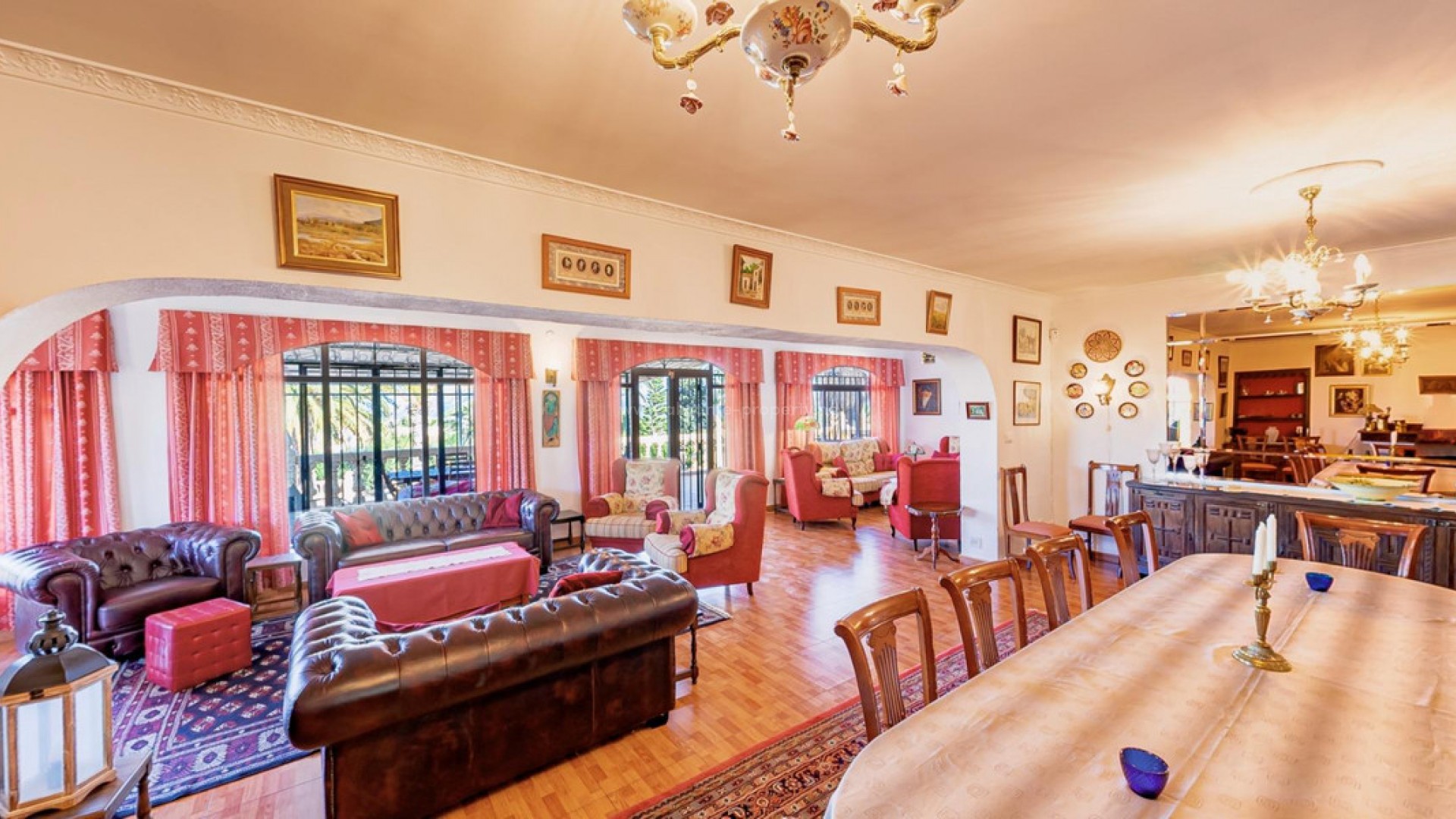 Hus / Villa i La Nucia Centro