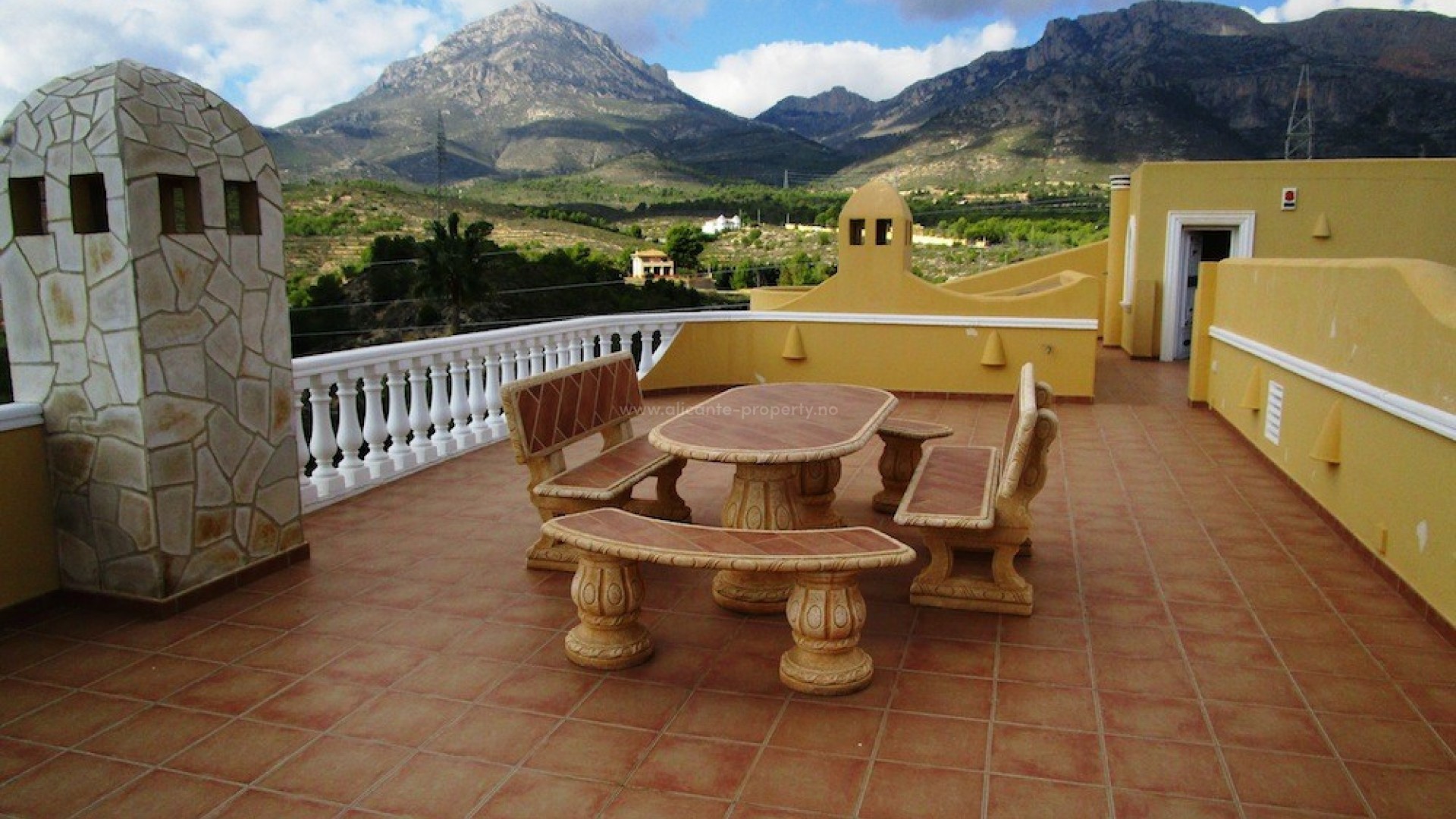 Hus / Villa i La Nucia Centro