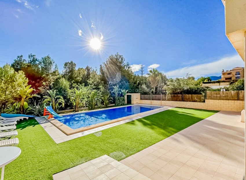 Hus / Villa i La Nucia Centro