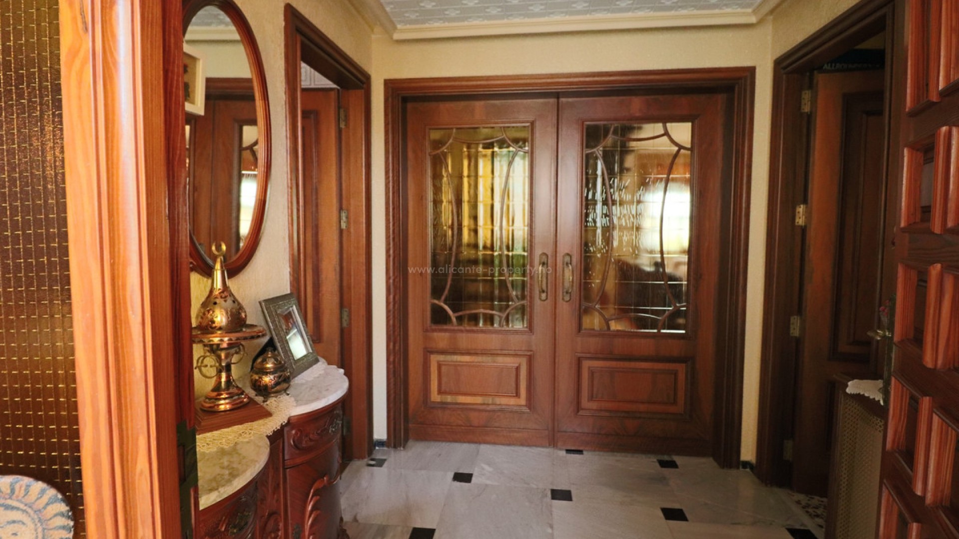 Hus / Villa i La Nucia Centro