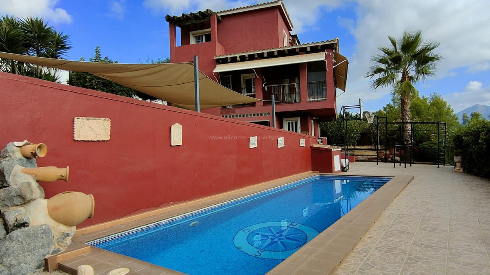 Hus / Villa i La Nucia Centro