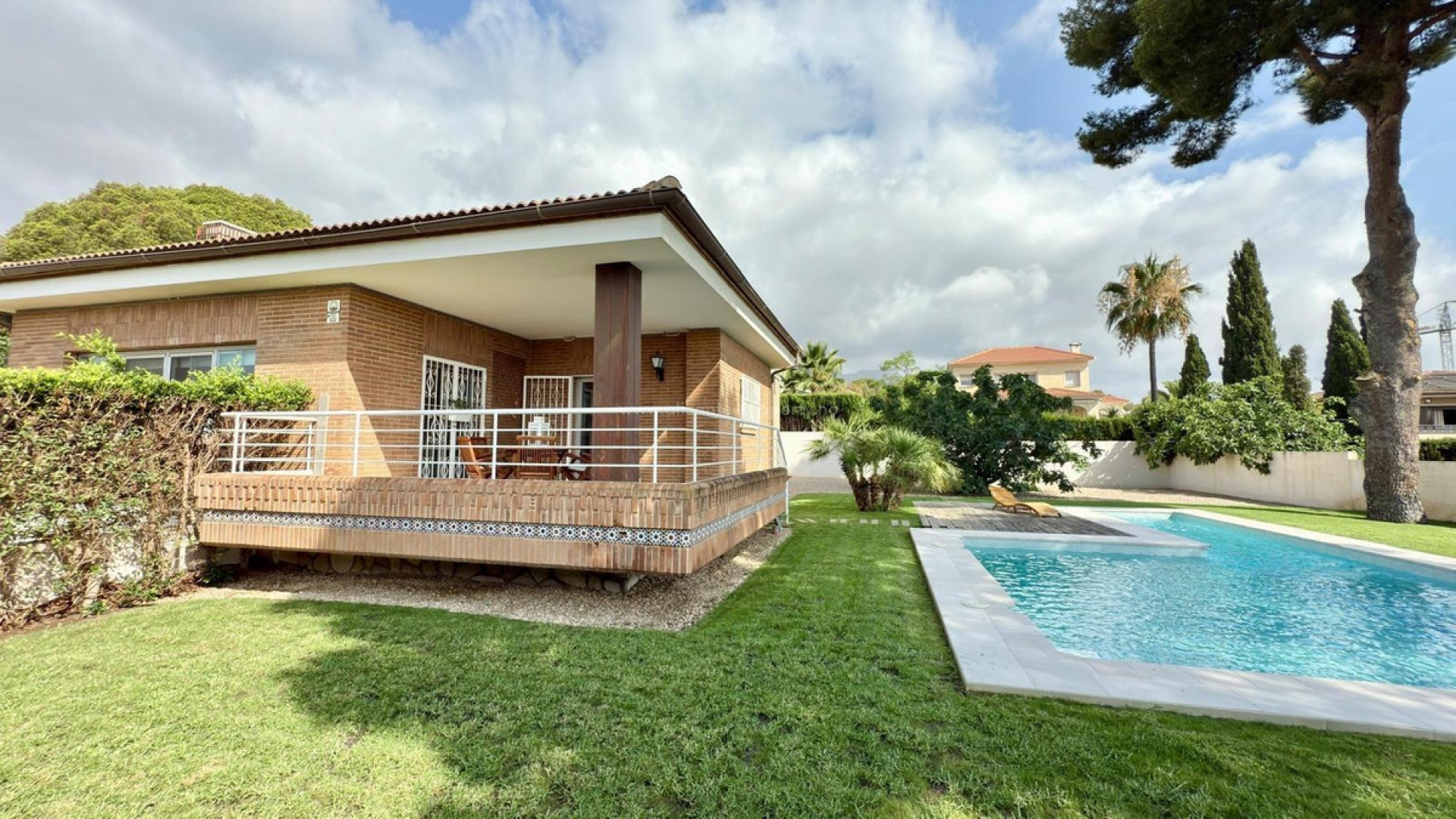 Hus / Villa i La Nucia Centro
