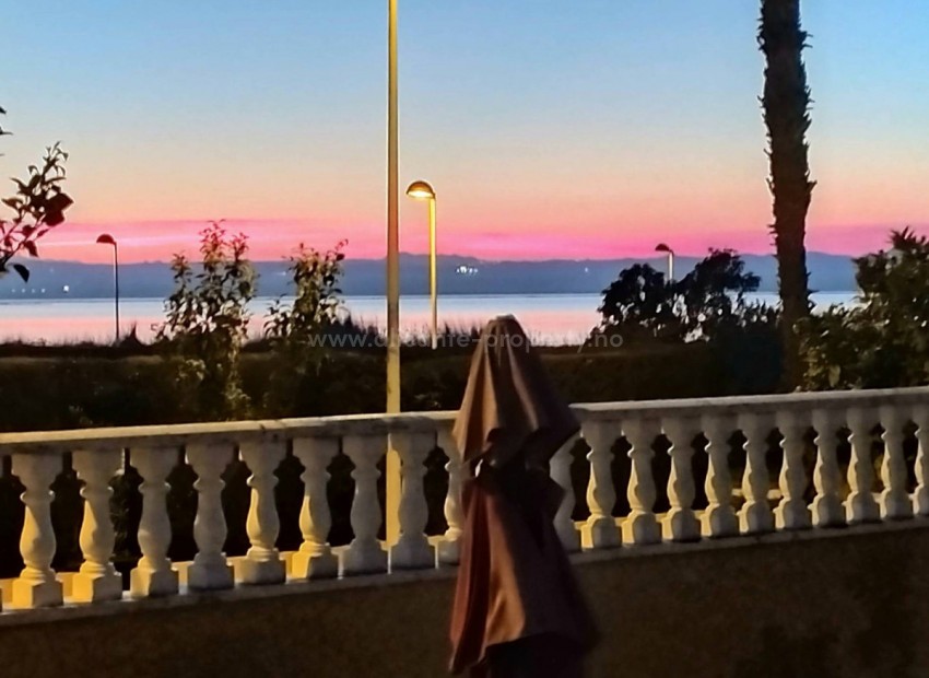 Hus / Villa i La Siesta