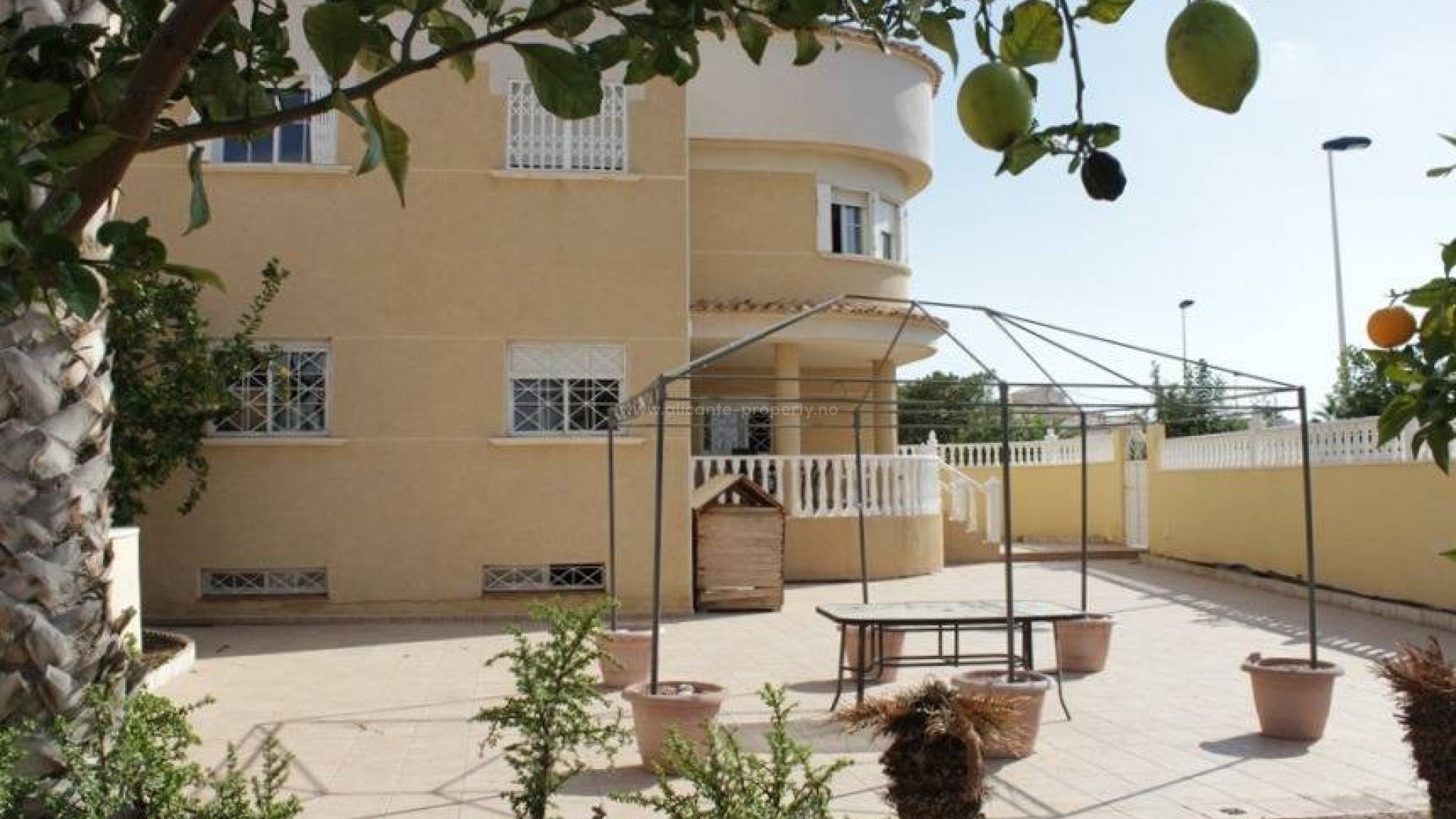 Hus / Villa i La Siesta
