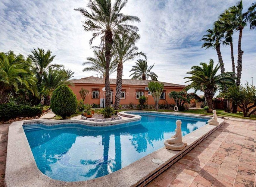Hus / Villa i La Siesta