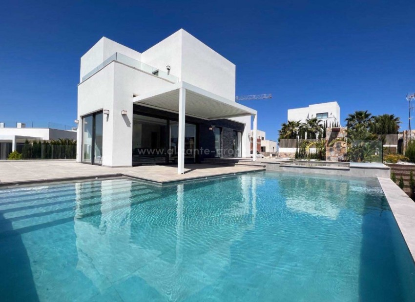 Hus / Villa i Las Colinas Golf Resort