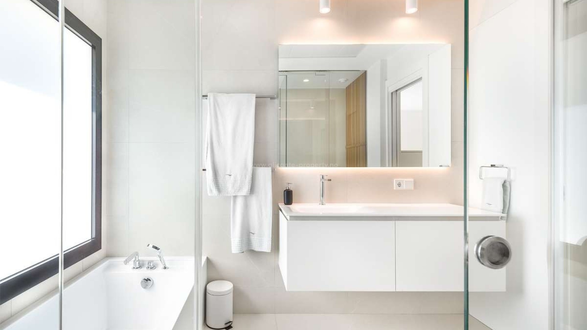 Hus / Villa i Las Colinas Golf Resort